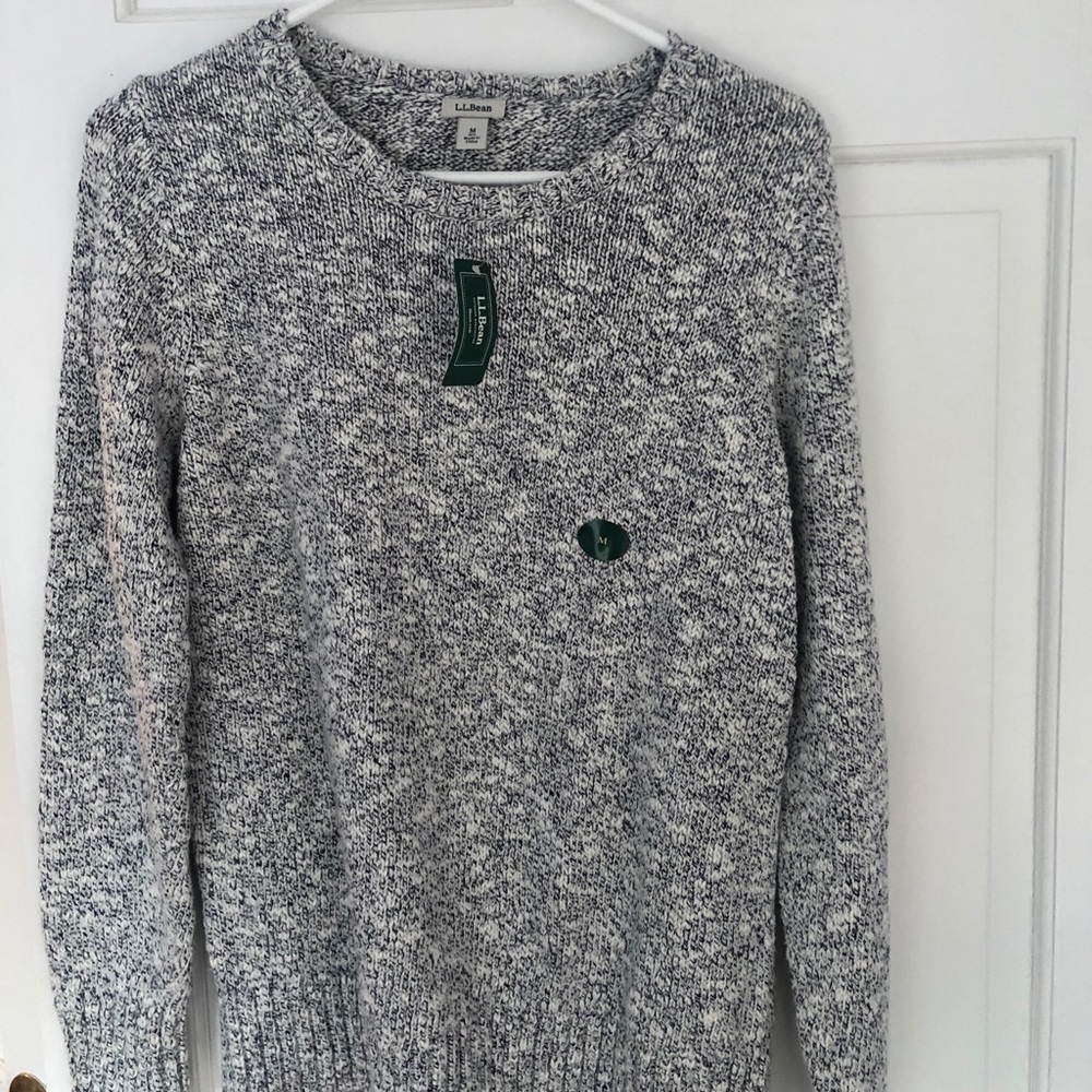 L. L. Bean Knit Sweater Size Medium